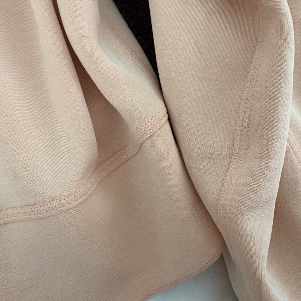 Lululemon Perfectly Oversized Cropped Crew *Softstreme - Picture 6 of 9